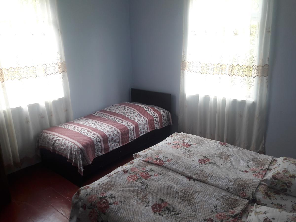 באטומי Joni Guest House מראה חיצוני תמונה