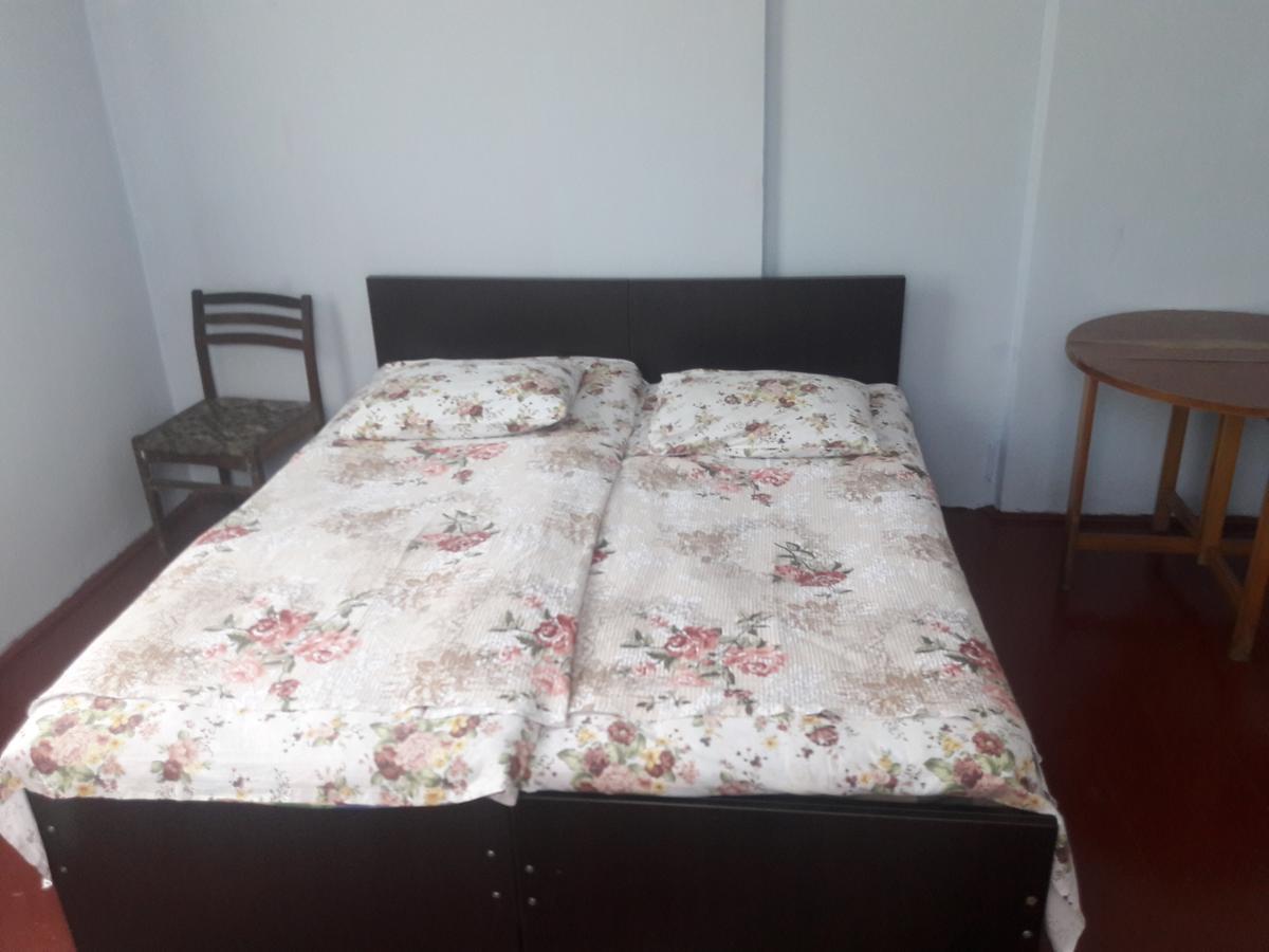 באטומי Joni Guest House מראה חיצוני תמונה